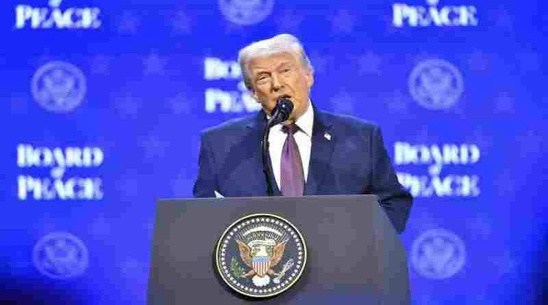 Trump redobló sus amenazas contra Irán: advirtió que podría “borrarlo de la faz de la Tierra”
