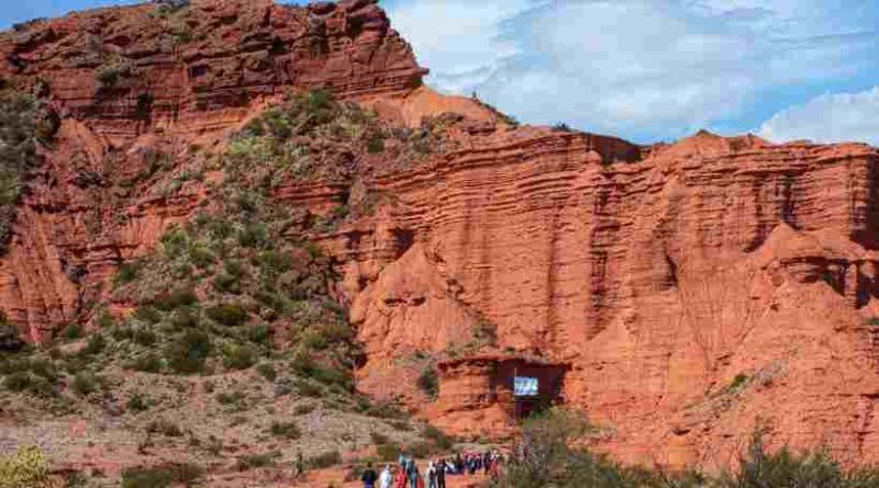 Fuerte crisis del turismo: casi no hay reservas para el fin de semana largo