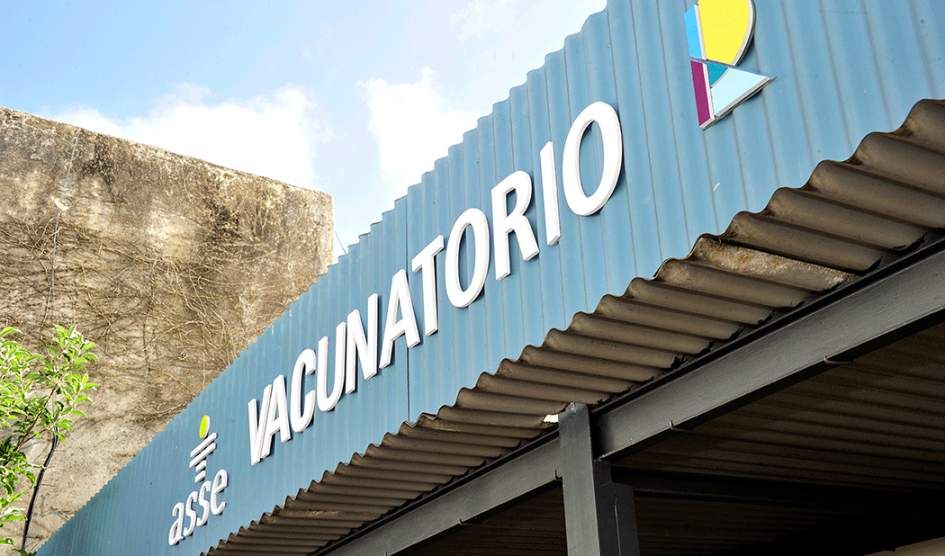 Cómo agendarse para vacunar a tus hijos contra el meningococo