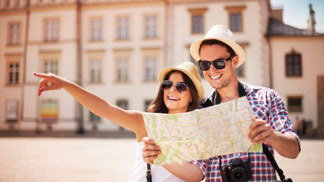 Ahorro en dólar: cómo viajar al exterior sin pagar un peso en alojamiento